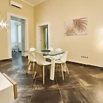 Via Niccolo Tommaseo 14 Napoli