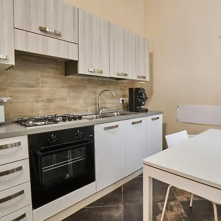 Via Niccolo Tommaseo 14 Apartament Neapol