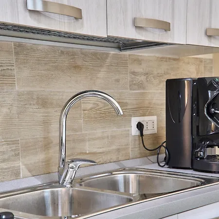 Apartament Via Niccolo Tommaseo 14 Neapol